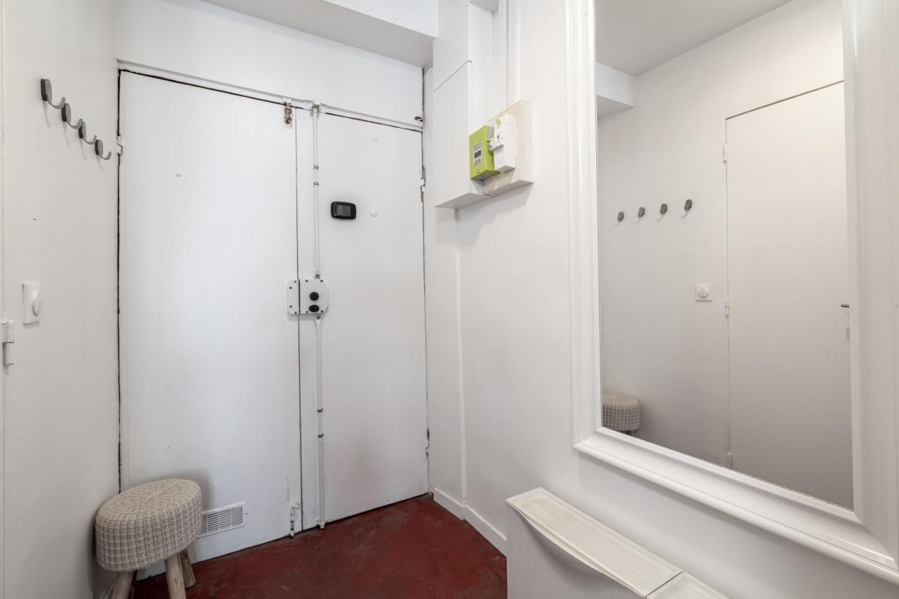 Logement entier à Paris Exterior foto